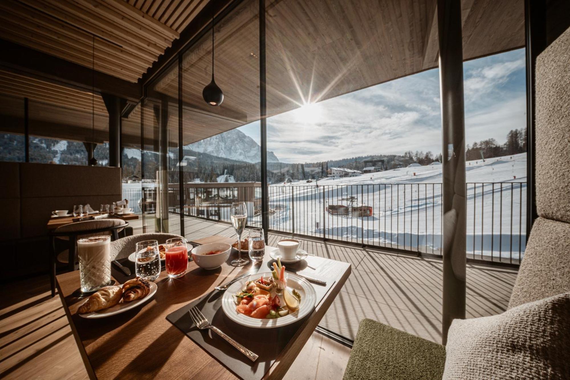 Cendevaves Alpine Silence Hotell Santa Cristina Val Gardena Eksteriør bilde